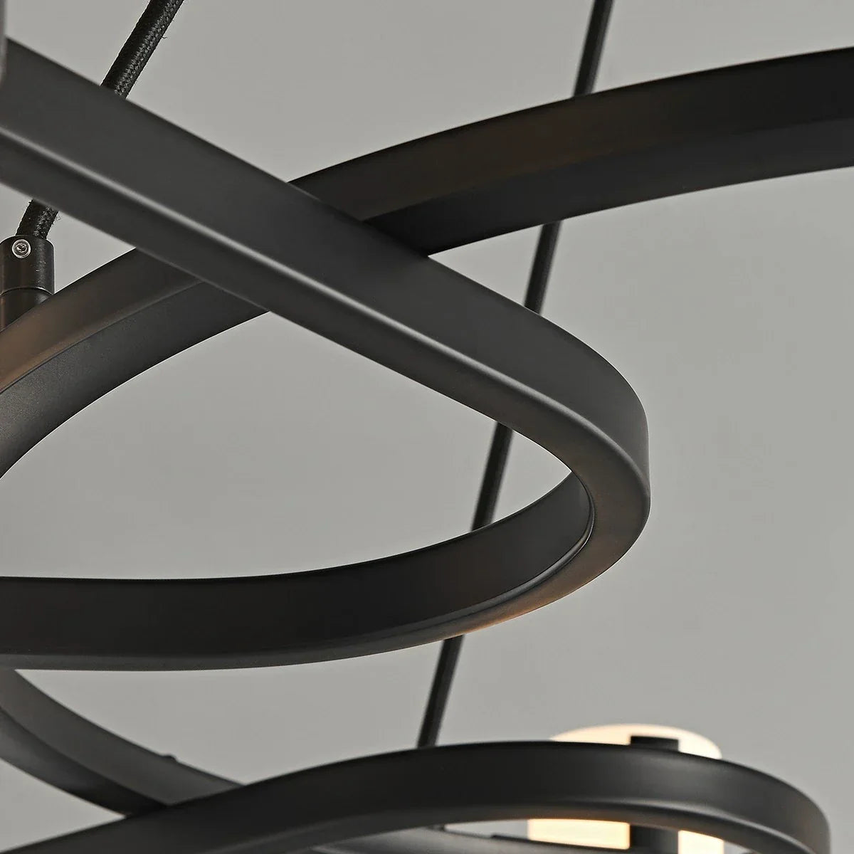 flairel Nordic Creative Multi-Headed Round Chandelier