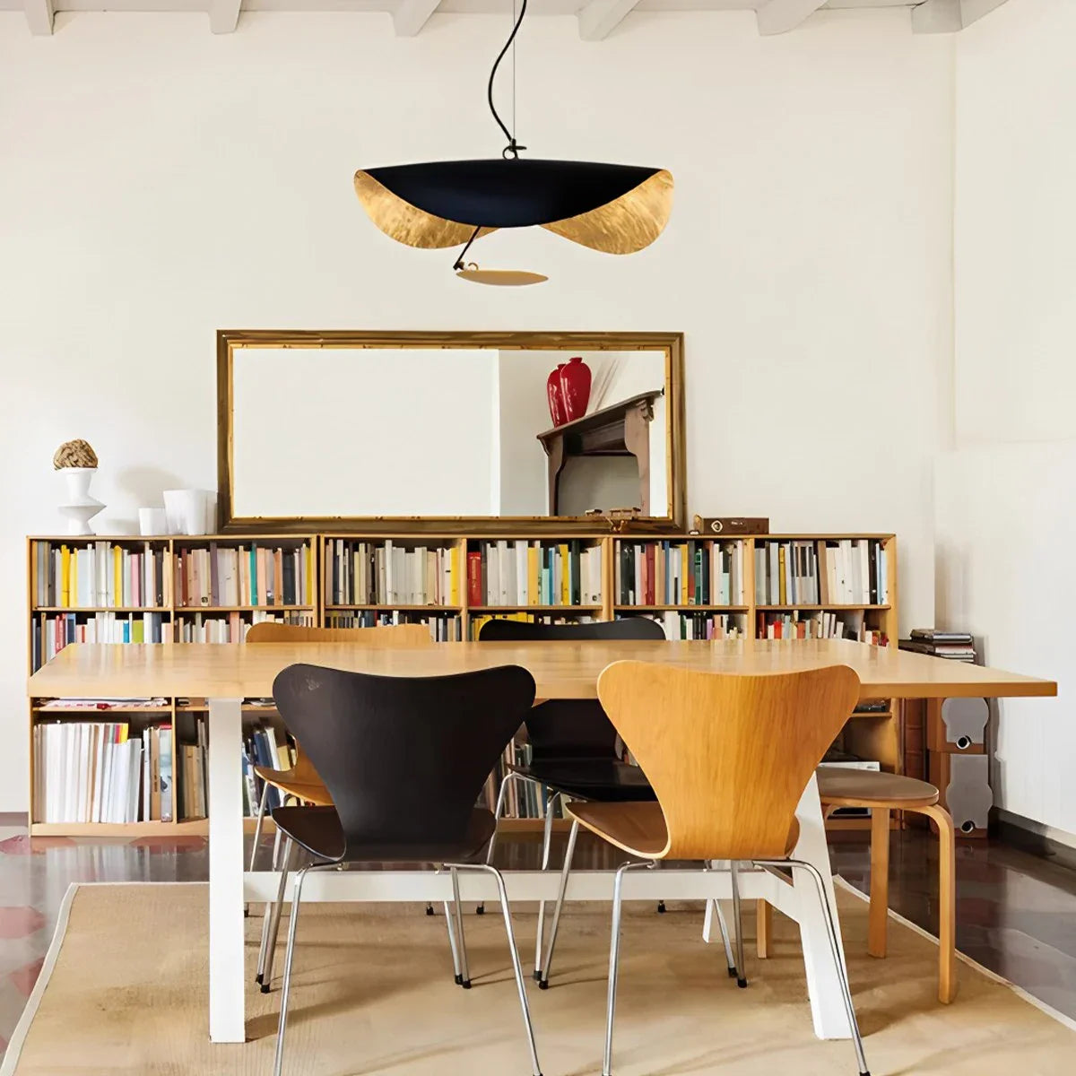 flairel Modern Sculptural Leaf Pendant Light