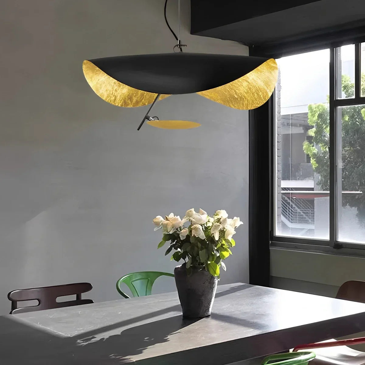 flairel Modern Sculptural Leaf Pendant Light