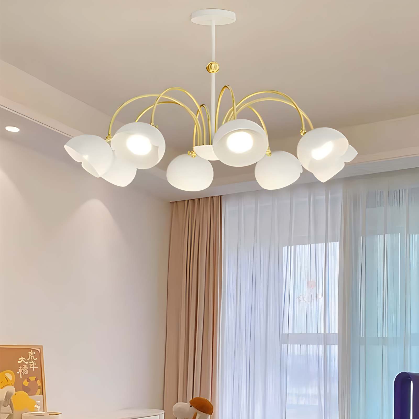 flairel French Flower Shaped Chandelier