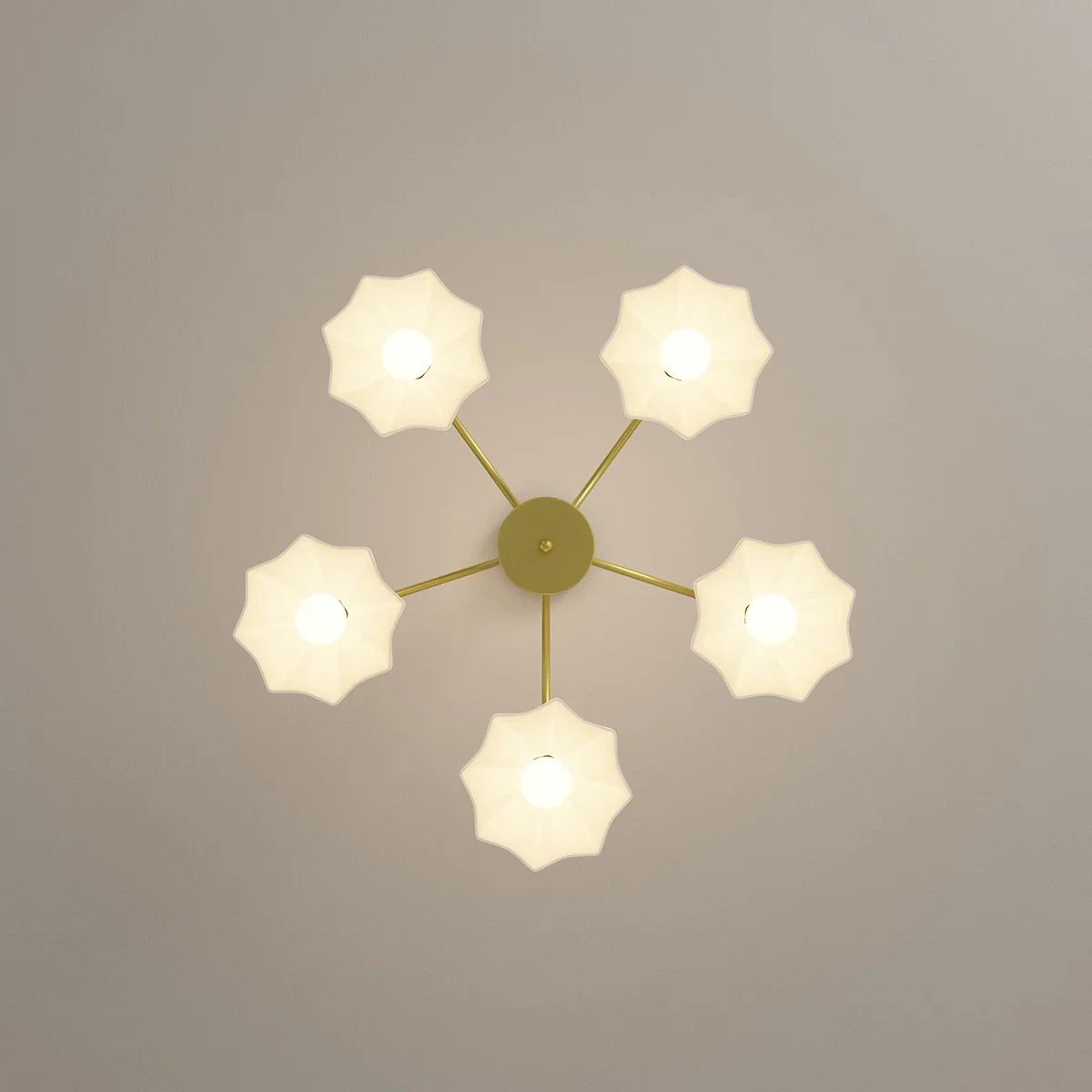 flairel Nordic Modern Light Luxury Flower Chandelier
