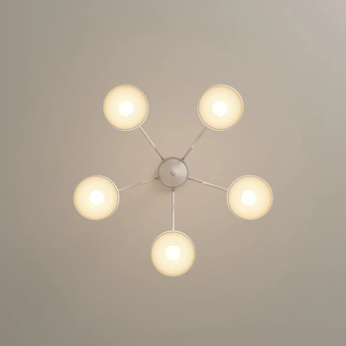 flairel French Pastoral Living Room Chandelier
