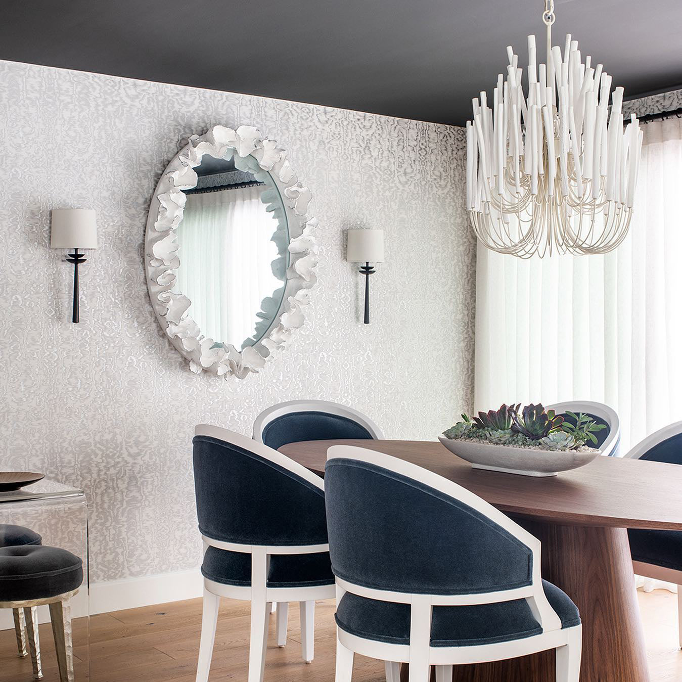 Modern Organic Twiggy Chandelier - Elegant Metal Branch Design Statement Lighting