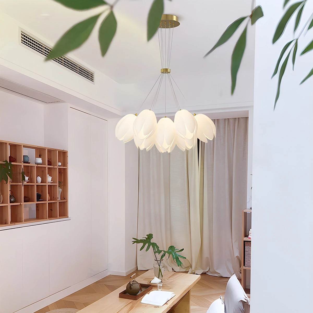flairel French Tulip Flower & Ball Chandelier