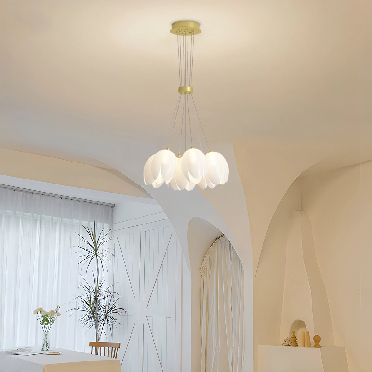 flairel French Tulip Flower & Ball Chandelier